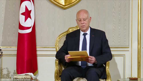 الرئيس التونسي يطالب القضاء "بكشف الحقائق"