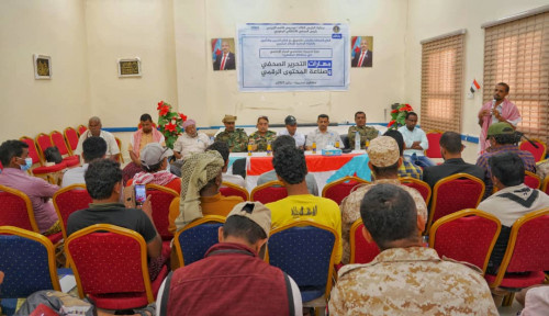 قطاع الصحافة والإعلام الحديث ينظم دورة تدريبية في مهارات التحرير الصحفي وصناعة المحتوى الإعلامي لإعلاميي سقطرى