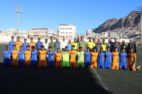 أقيمت برعاية الانتقالي.. منتخب دار سعد يتوج ببطولة المدارس الثانوية لكرة القدم بالعاصمة عدن
