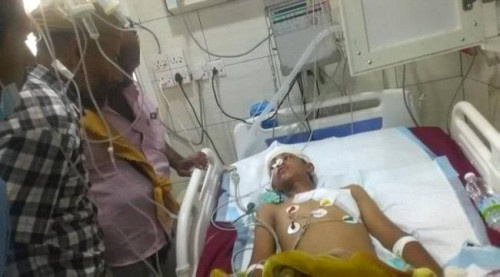 العميد الصوملي يطمئن على جرحى الانفجار الإرهابي بمستشفيات العاصمة عدن