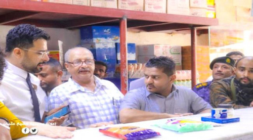 إغلاق محلات الجملة المخالفة للأسعار في مديرية الشيخ عثمان