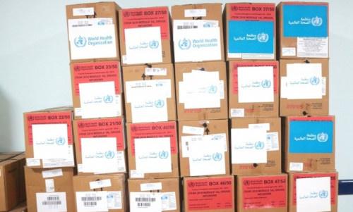 منظمة الصحة العالمية تسلم مستشفى سيئون العام شحنة مساعدات طبية