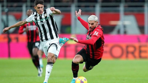 الدوري الإيطالي.. ميلان يتعثر في سباق الصدارة في "الكالتشيو"