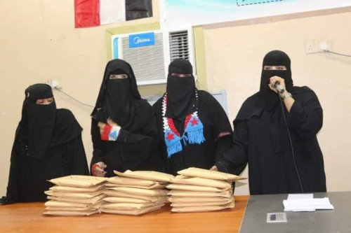 برعاية الرئيس الزُبيدي.. انتقالي المكلا يكرم أمهات الشهداء إحياءً ليوم المرأة العالمي