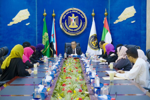 الدكتور الخُبجي يلتقي اللجنة العُليا للمرأة الجنوبية