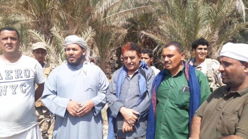 قيادة انتقالي سقطرى بمعية لجنة التنمية ومؤسسة خليفة يناقشون احتياجات مديرية قلنسية