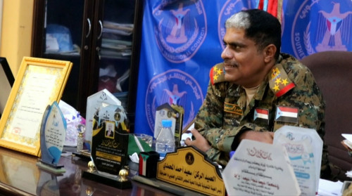 رئيس انتقالي حضرموت يطلع على خطة عمل الهيئة المساعدة بالوادي والصحراء