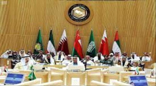 وزراء التعاون الخليجي: مخرجات مشاورات الرياض خارطة طريق للسلام