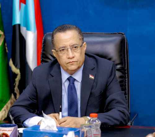 الدكتور الخُبجي يبعث برقية عزاء ومواساة في وفاة المناضل محمود حسين بن سبعة.