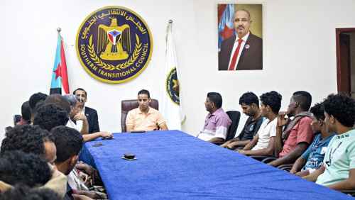 دائرة الشباب والطلاب بالانتقالي تستقبل قيادة ولاعبي نادي حورة الرياضي