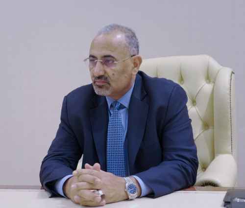 الرئيس الزُبيدي لـ"ذا ناشيونال": مثلما نمتلك القدرة على ضبط النفس فإننا قادرون على مجابهة أي تصعيد حوثي