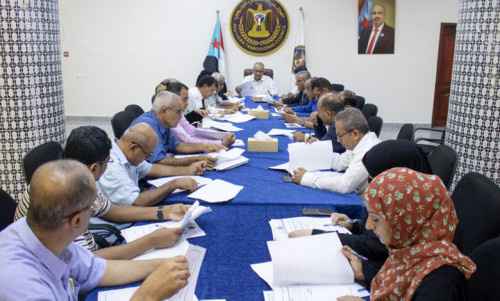 الأمانة العامة تعقد اجتماعها الدوري وتستعرض المشهد الاقتصادي وأداء الدائرة الإعلامية