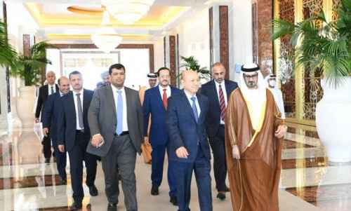 بعد زيارة ناجحة إلى السعودية والإمارات.. مجلس القيادة الرئاسي يعود إلى العاصمة عدن