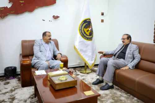 اللواء بن بريك يطلع من السفير قاسم عسكر على الأوضاع العامة في أفريقيا