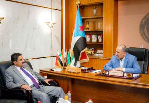 الرئيس الزُبيدي يطّلع على الأوضاع العامة بمحافظة شبوة