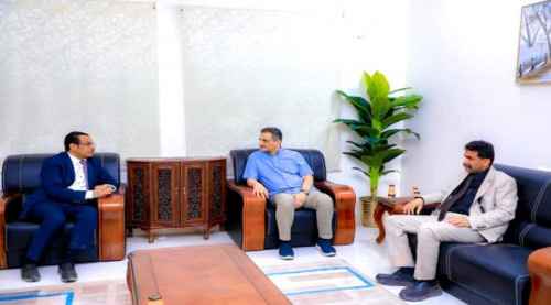 المحافظ لملس يناقش مع وزير النفط آليات العمل المشترك وتحديات المشتقات النفطية