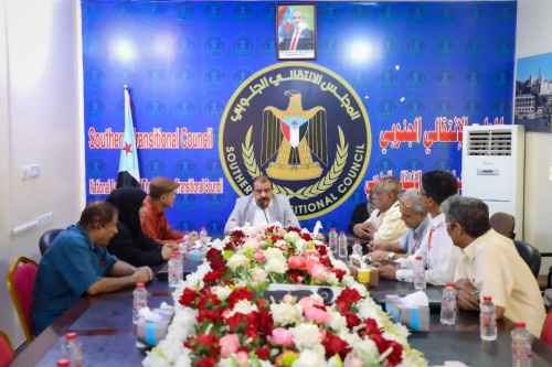 اللواء بن بريك يلتقي لجنة متابعة تحقيق التوافق الوطني الجنوبي