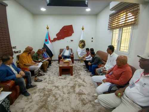 اللواء بن بريك يلتقي وفد الجالية الجنوبية في المملكة العربية السعودية