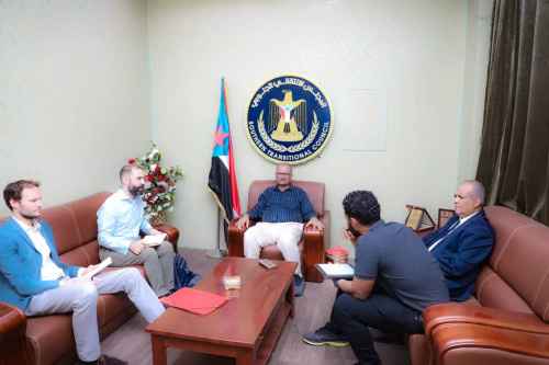 الجعدي يناقش مع المعهد الأوروبي للسلام سُبل تعزيز التعاون المشترك