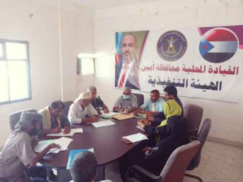 فريق من الدائرة السياسية بالأمانة العامة ينفذ نزولاً ميدانياً لانتقالي أبين