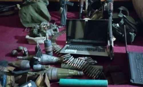 عقب ضبطها خلية إرهابية.. المحافظ بن الوزير يكرم نقطة أمنية تابعة لقوات دفاع شبوة