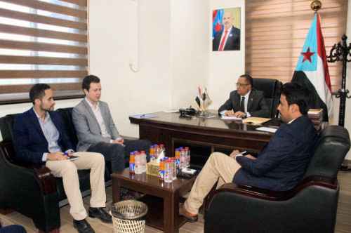 الخُبجي يستقبل مدير مكتب المبعوث الأممي في العاصمة عدن