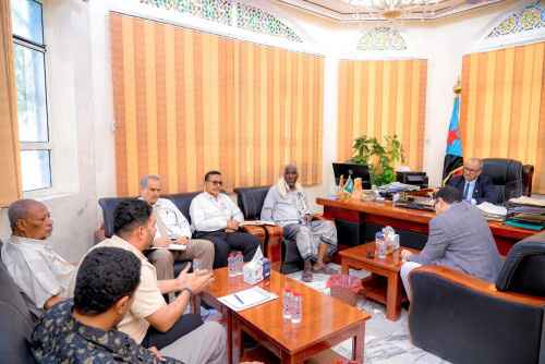 الجعدي والسقطري يناقشان مع قيادتي الاتحادين السمكي والزراعي آليات تفعيل نشاط الاتحادين