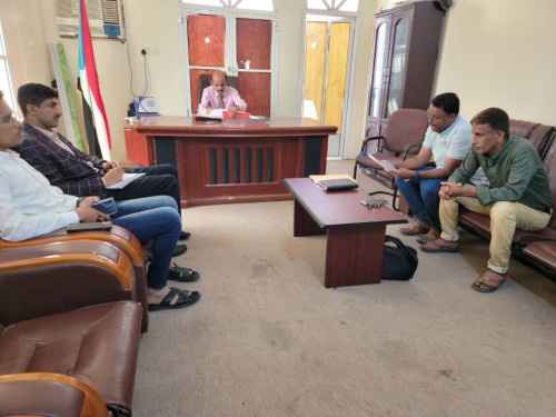 إعلامية الانتقالي تطلع على عمل إدارة إعلام الهيئة التنفيذية المساعدة بوادي وصحراء حضرموت