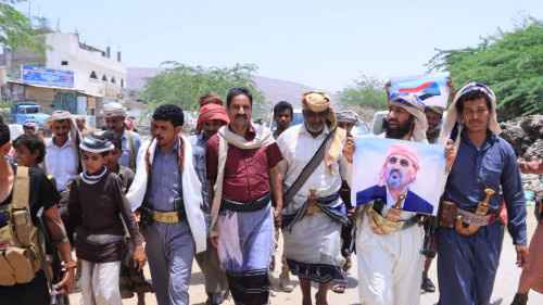 رئيس تنفيذية انتقالي شبوة يزور مديرية مرخه السفلى ويتفقد أحوال المواطنين