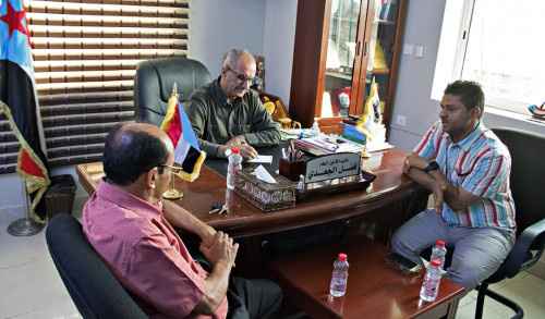 الجعدي يلتقي مدير عام مديرية الشيخ عثمان&nbsp;