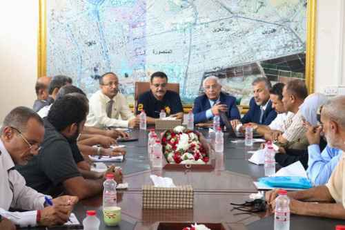 فريق الحوار الوطني الجنوبي يلتقي قيادة السلطة المحلية في مديرية المنصورة