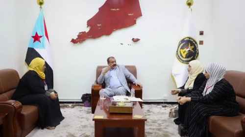 اللواء بن بريك يطلع على الدور الإنساني لمؤسسة عدن لكفالة الأيتام