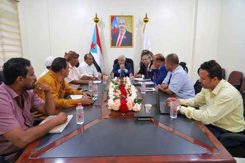فريق الحوار الوطني الجنوبي الداخلي يلتقي قيادة حزب جبهة التحرير