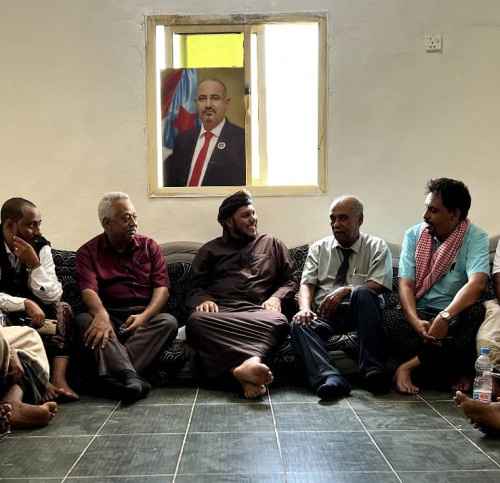 رئيس تنفيذية انتقالي سقطرى يلتقي وفد اللجنة التحضيرية لمؤتمر الصحفيين الجنوبيين