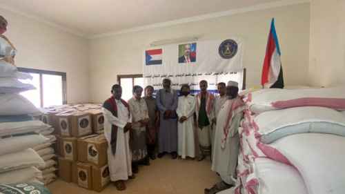 انتقالي وادي وصحراء حضرموت يدشن توزيع السلال الغذائية على أسر الشهداء