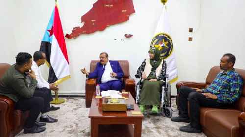 اللواء بن بريك يلتقي عددا من الكوادر الشبابية المشاركة في الحوار الوطني الجنوبي