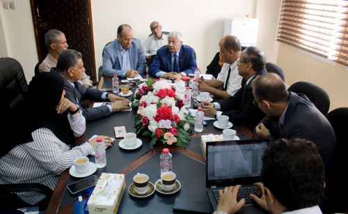 فريق الحوار الوطني الجنوبي يلتقي عددا من قيادات حزب المؤتمر الشعبي العام الجنوبي