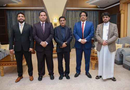 فريق الحوار الوطني الجنوبي الخارجي يلتقي اللواء البحسني