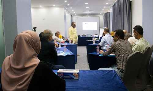 مركز التدريب والتأهيل في المجلس الانتقالي ينظم دورة تدريبية حول "القيادة السياسية وبناء التحالفات"