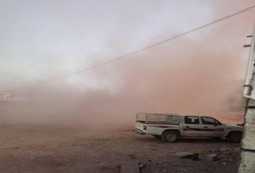 مليشيا الحوثي تستهدف منازل المواطنين بمديرية الحد بقذائق المدفعية