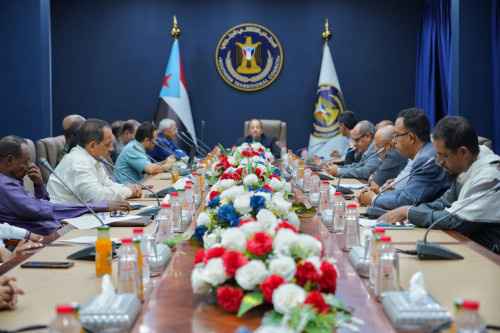 فريق الحوار الوطني الجنوبي الداخلي يلتقي نقابة المحامين في العاصمة عدن