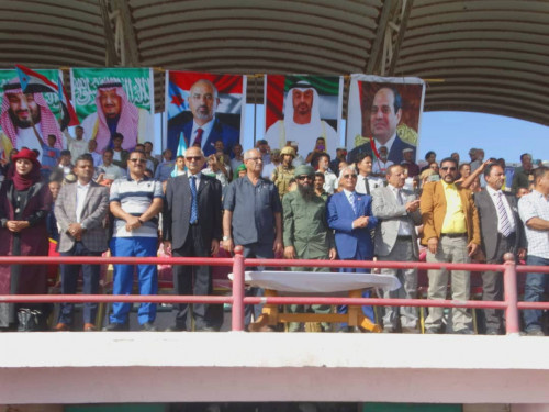 بحضور الجعدي وسوقي.. انتقالي العاصمة عدن ينظم مهرجاناً كرنفالياً بمناسبة الذكرى الـ55 لعيد الاستقلال الوطني الجنوبي والذكرى الـ51 لليوم الوطني لدولة الامارات