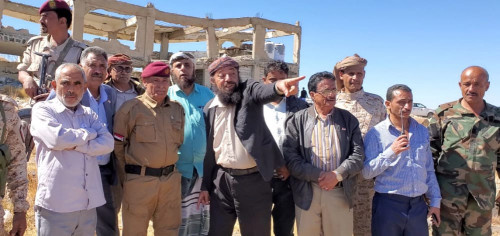 يتقدمهم العميد مهدي.. أبناء الضالع يسيرون قافلة غذائية لدعم المقاتلين في جبهات يافع