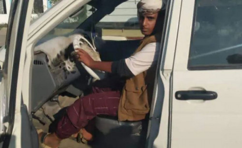 بعد أقل من 24 ساعة من سرقتهما.. استعادة سيارتين في زنجبار والحبيلين