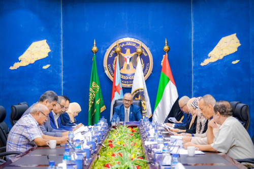 رئاسة الانتقالي: دعاة دولة حضرموت هم أنفسهم دعاة إقليم حضرموت بالدولة اليمنية وممولهم واحد