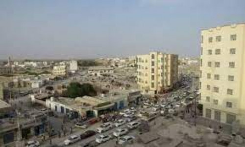تخادم "حوثي- إخواني" لإفشال أضخم مشروع استراتيجي في المهرة