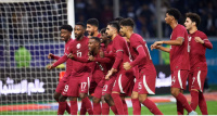 خليجي 25.. منتخب قطر يعبر الكويت بثنائية ويتصدر مجموعته