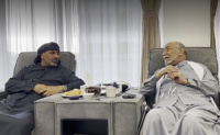 الرئيس الزُبيدي يطمئن على صحة المناضل والسياسي الجنوبي عبدالرحمن الجفري