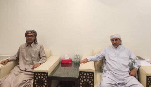 الرئيس الزُبيدي يطّلع على الحالة الأمنية والخدمية بوادي حضرموت