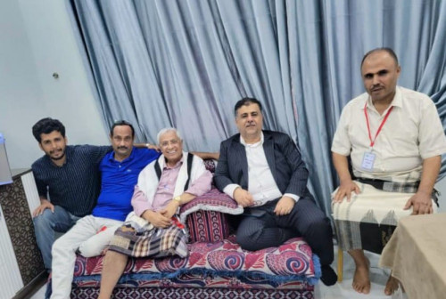 فريق الحوار الوطني الجنوبي يلتقي بالشيخ أحمد العيسي وعدد من قيادة الائتلاف الوطني الجنوبي